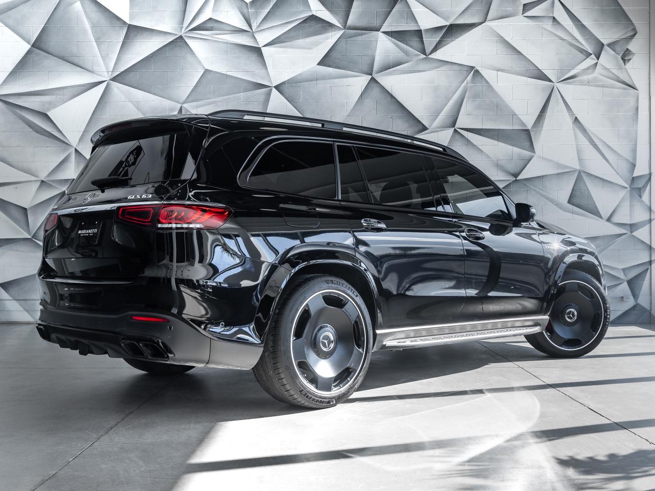 2023 Mercedes-Benz GLS AMG GLS 63 4MATIC+ SUV Photo4