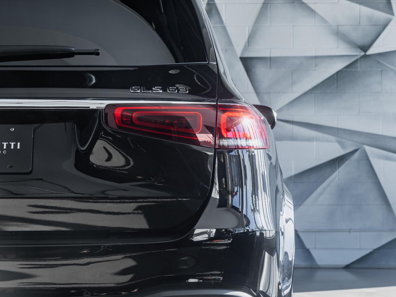 2023 Mercedes-Benz GLS AMG GLS 63 4MATIC+ SUV Photo