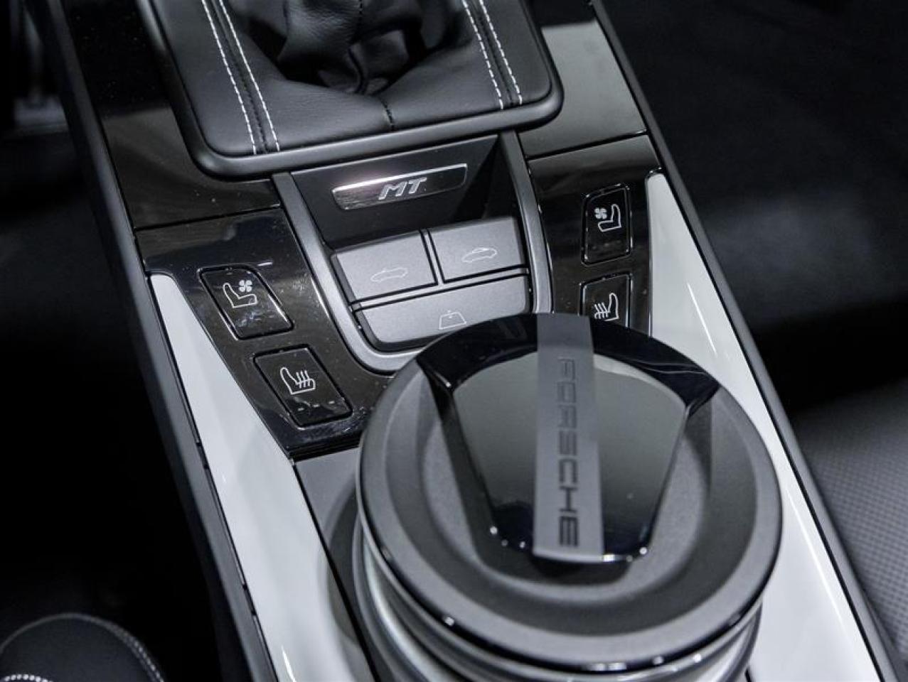 2026 Porsche 911  Photo