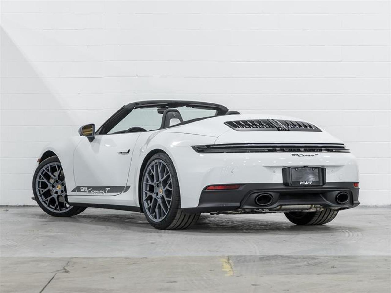 2026 Porsche 911  Photo