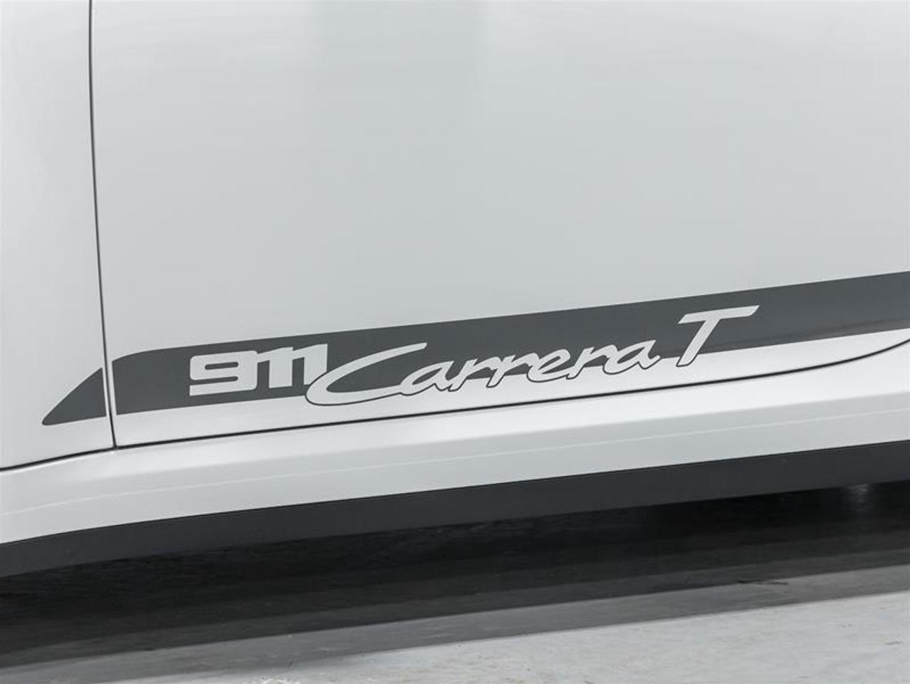 2026 Porsche 911  Photo