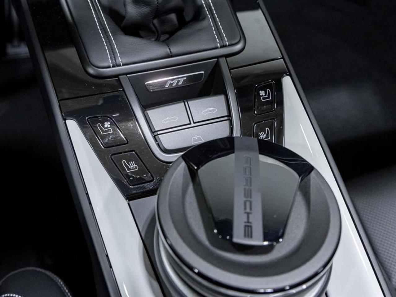 2026 Porsche 911  Photo