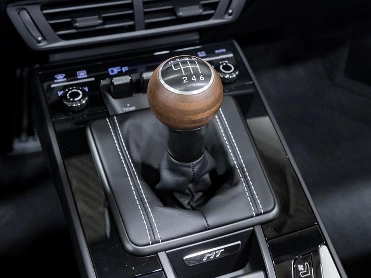 2026 Porsche 911  Photo