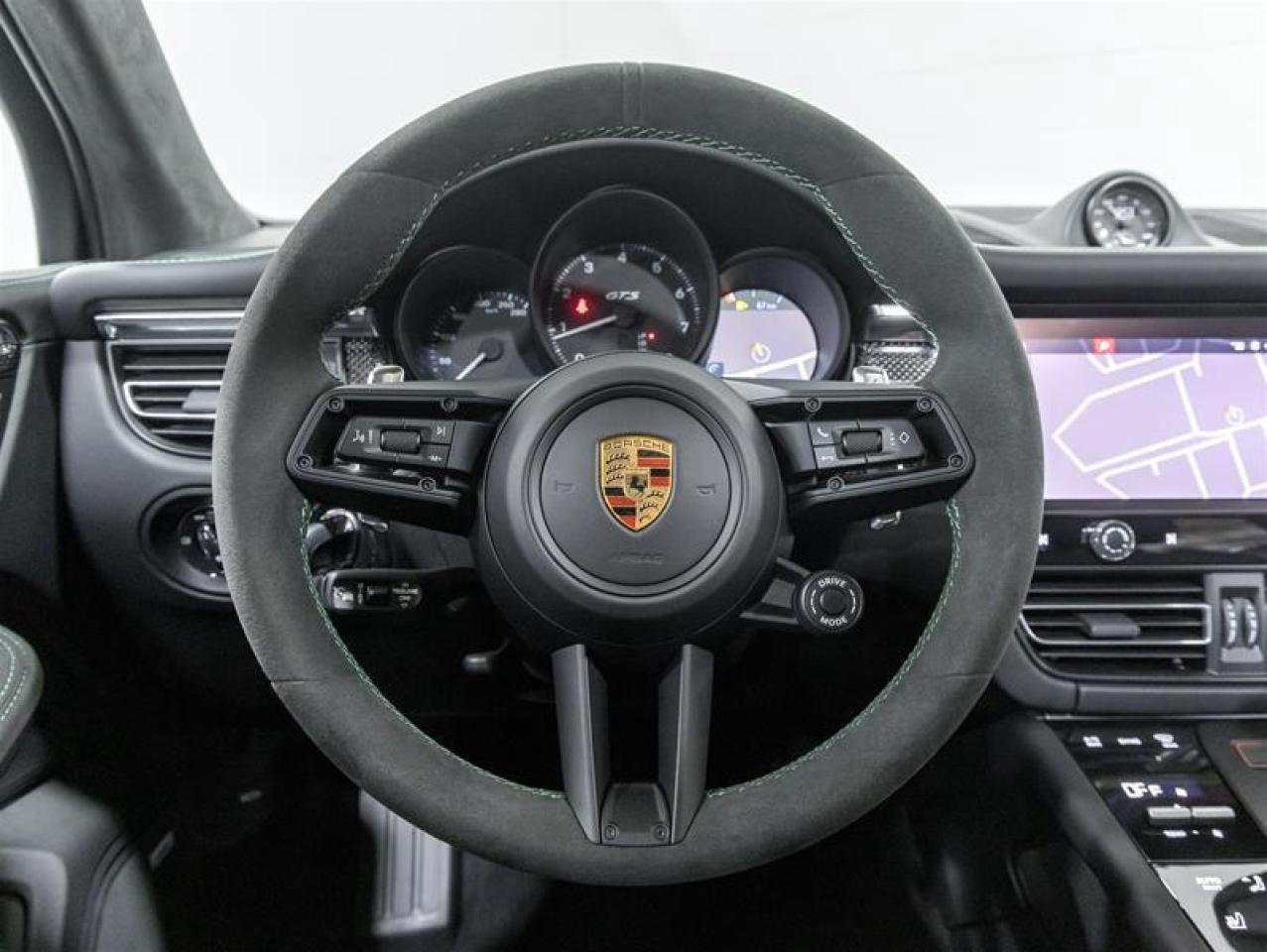 2026 Porsche Macan  Photo