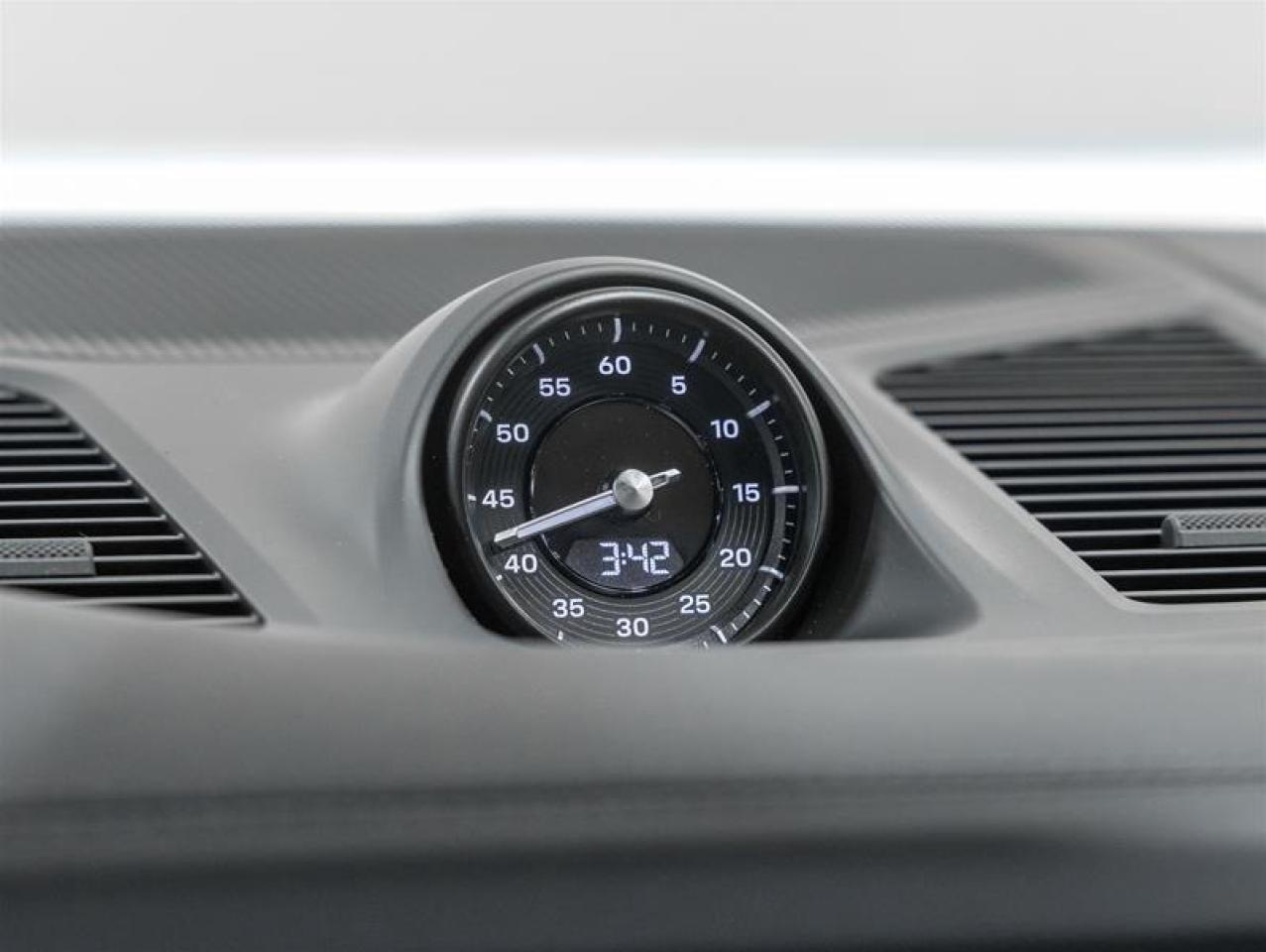 2026 Porsche Cayenne  Photo