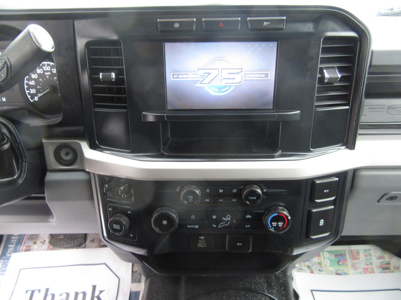 2023 Ford F-550 CREW CAB 4X4 DIESEL 12FT DUMP BOX Photo