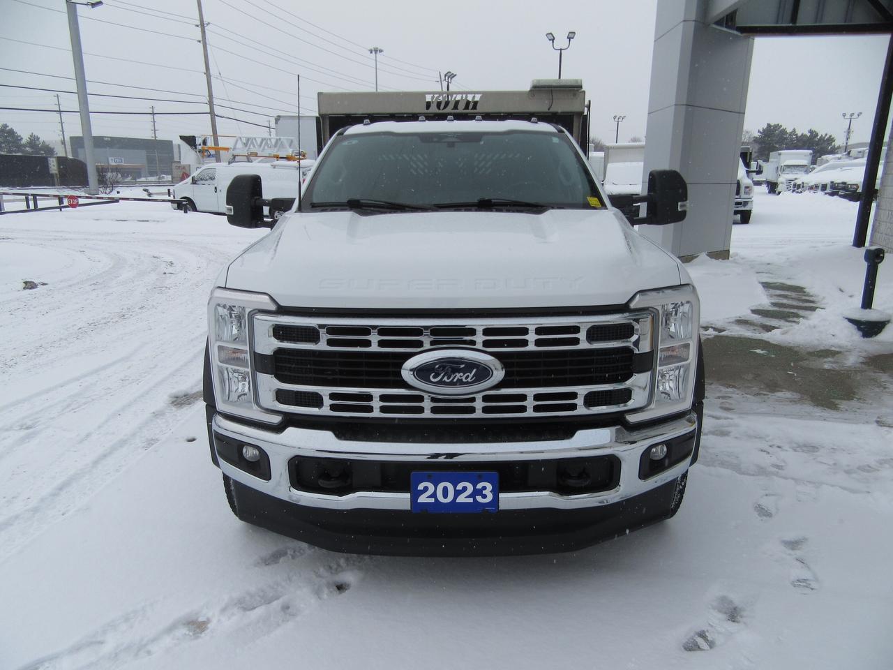 2023 Ford F-550 CREW CAB 4X4 DIESEL 12FT DUMP BOX Photo