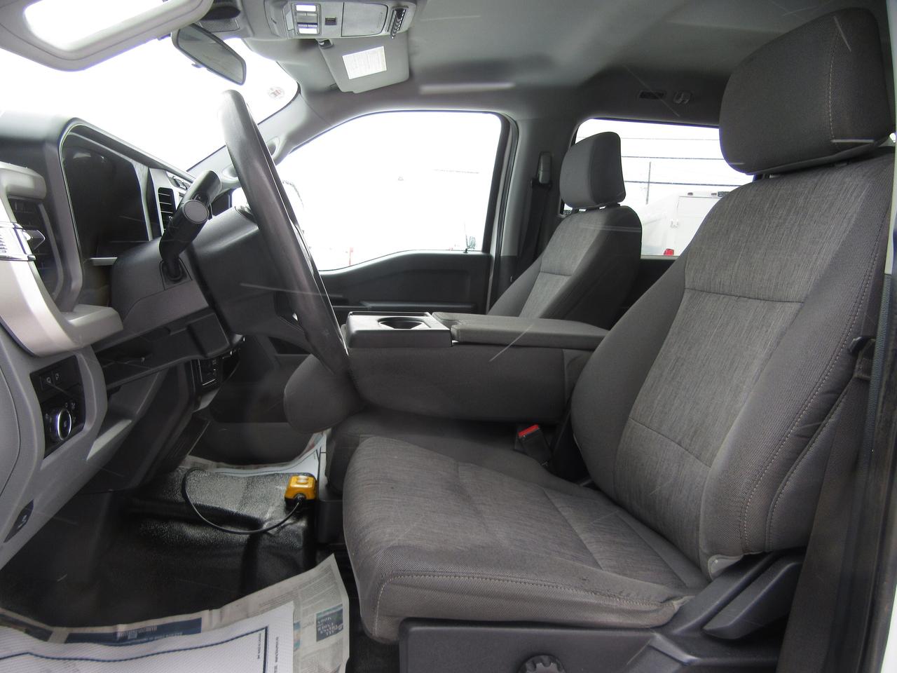 2023 Ford F-550 CREW CAB 4X4 DIESEL 12FT DUMP BOX Photo