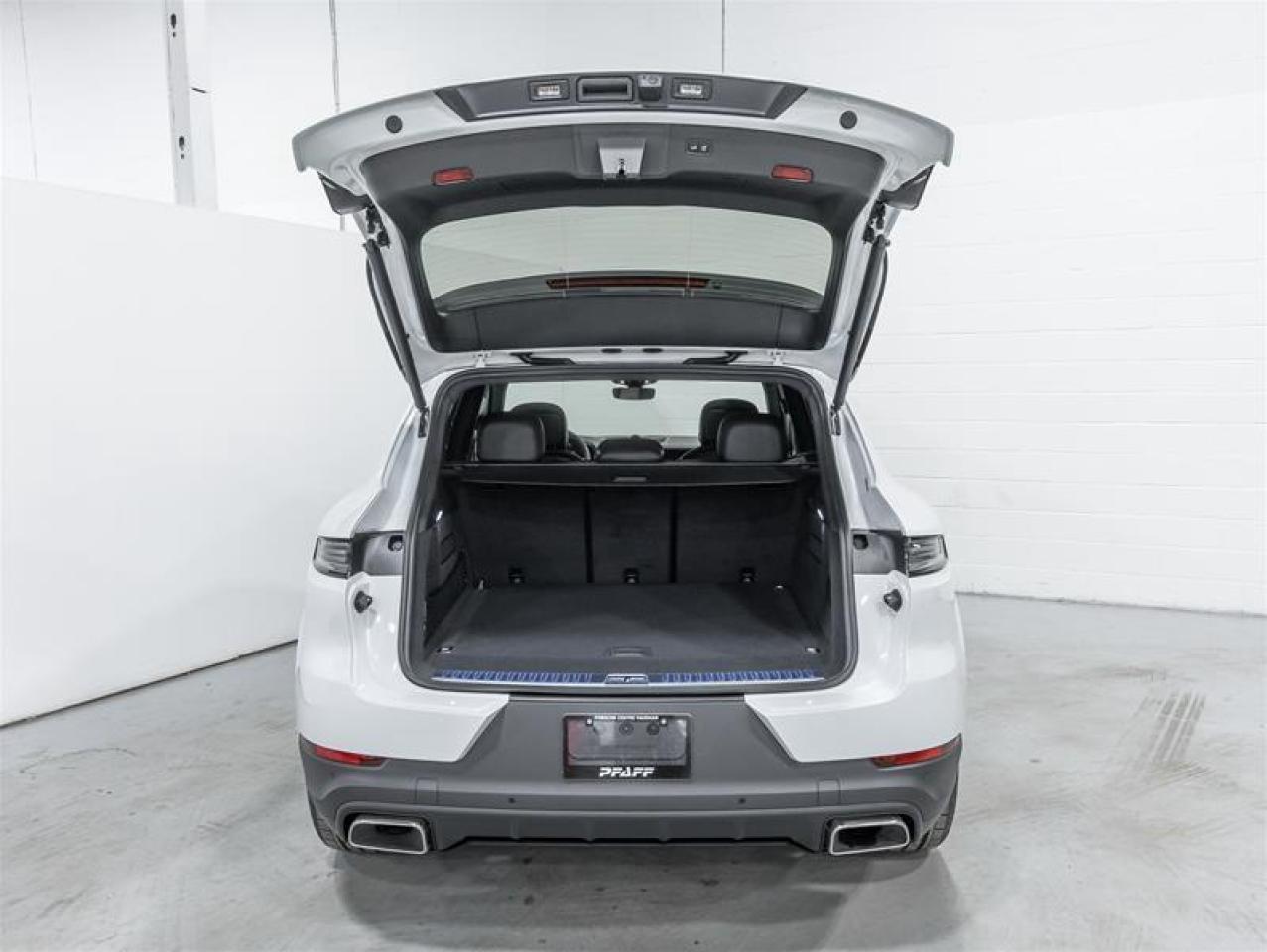 2026 Porsche Cayenne  Photo