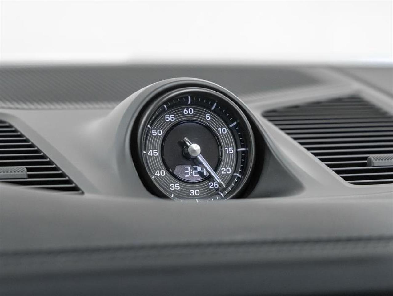 2026 Porsche Cayenne  Photo