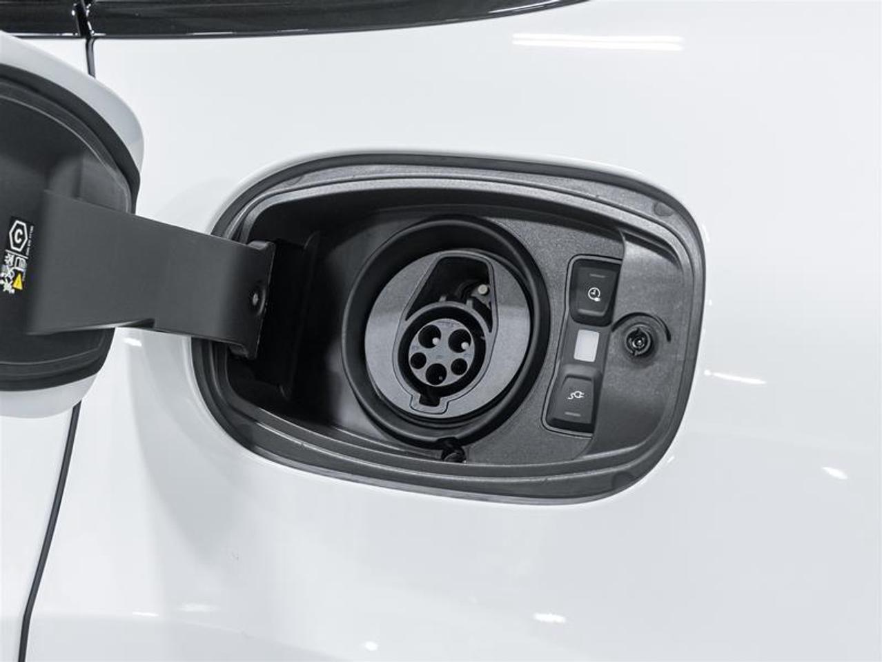 2026 Porsche Cayenne  Photo