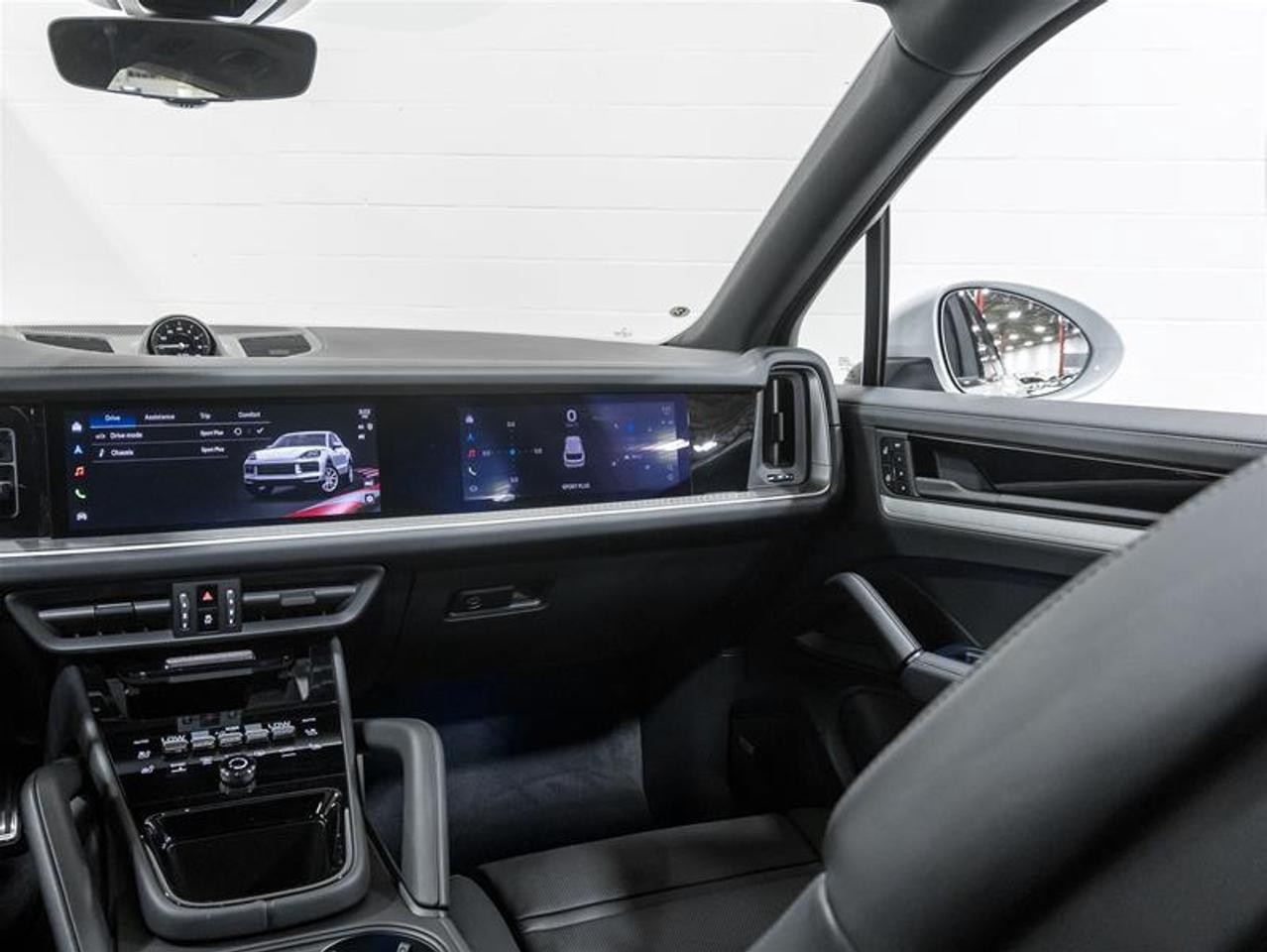 2026 Porsche Cayenne  Photo