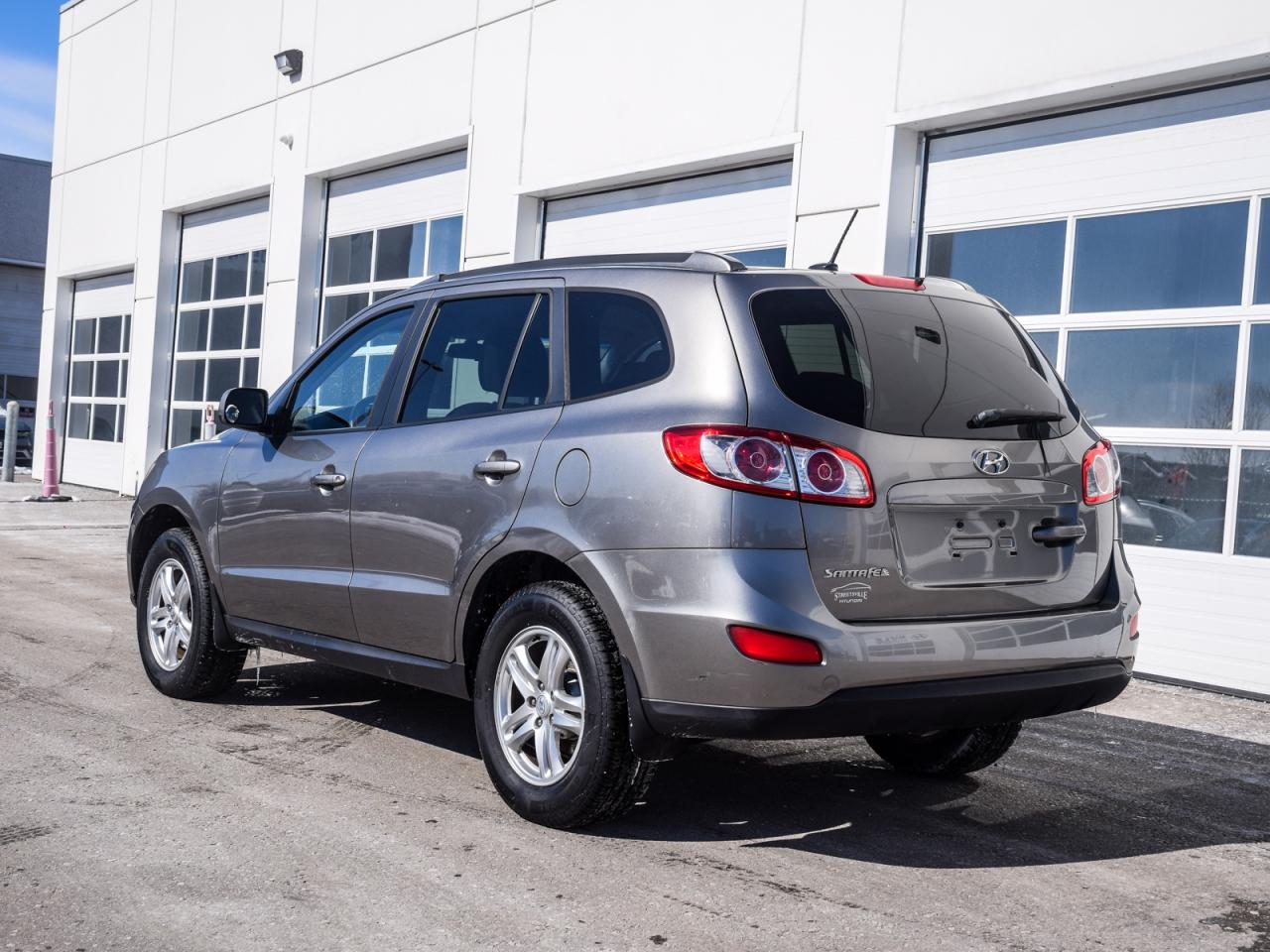 2012 Hyundai Santa Fe AS-IS   You Certify-You Save, VERY LOW KMS Photo