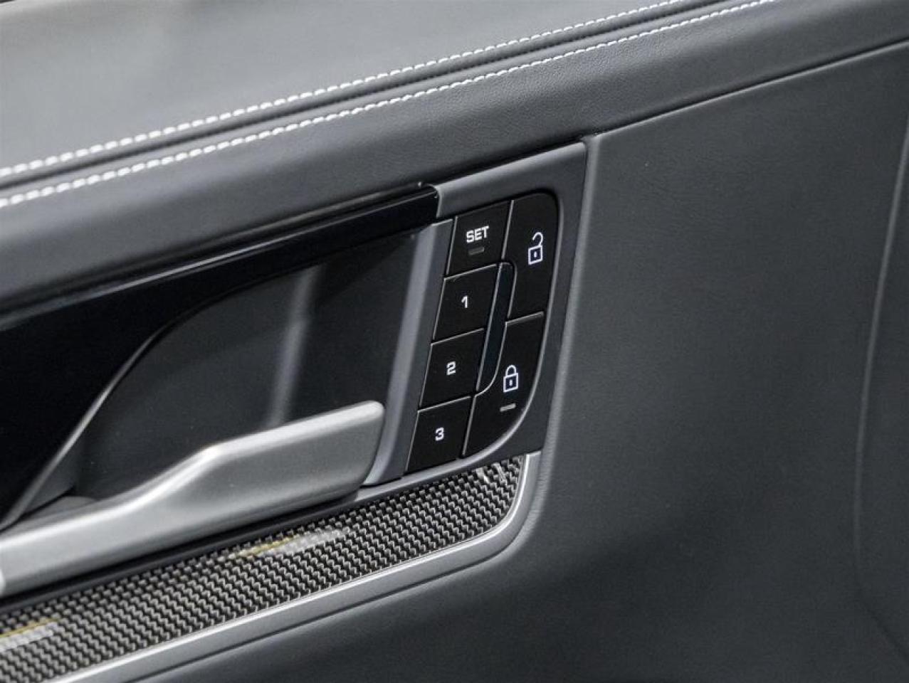 2026 Porsche Cayenne  Photo