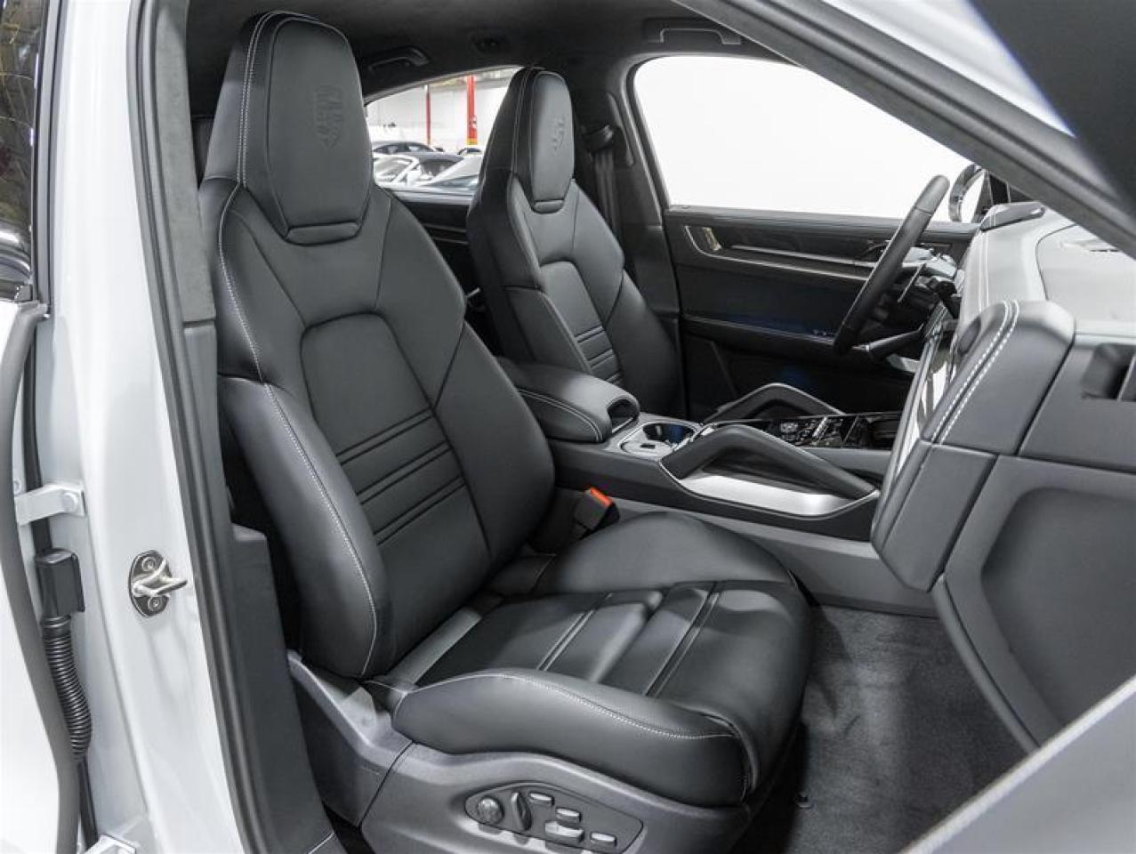 2026 Porsche Cayenne  Photo