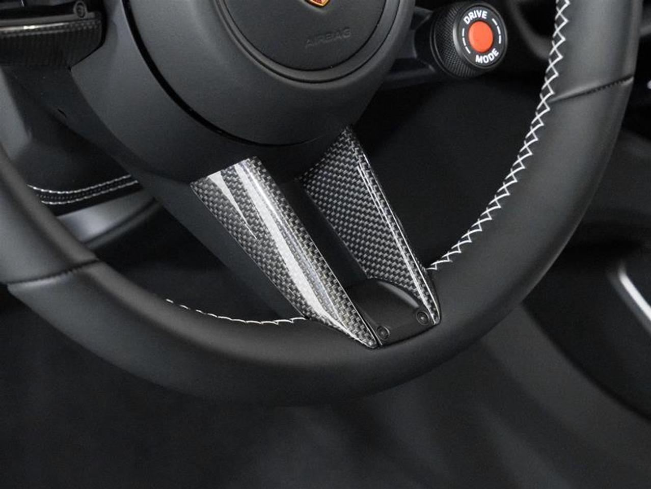 2026 Porsche Cayenne  Photo