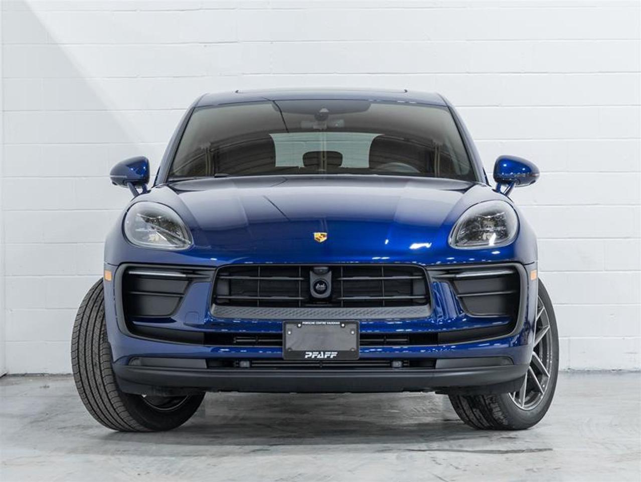 2026 Porsche Macan  Photo5
