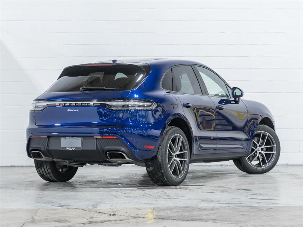 2026 Porsche Macan  Photo