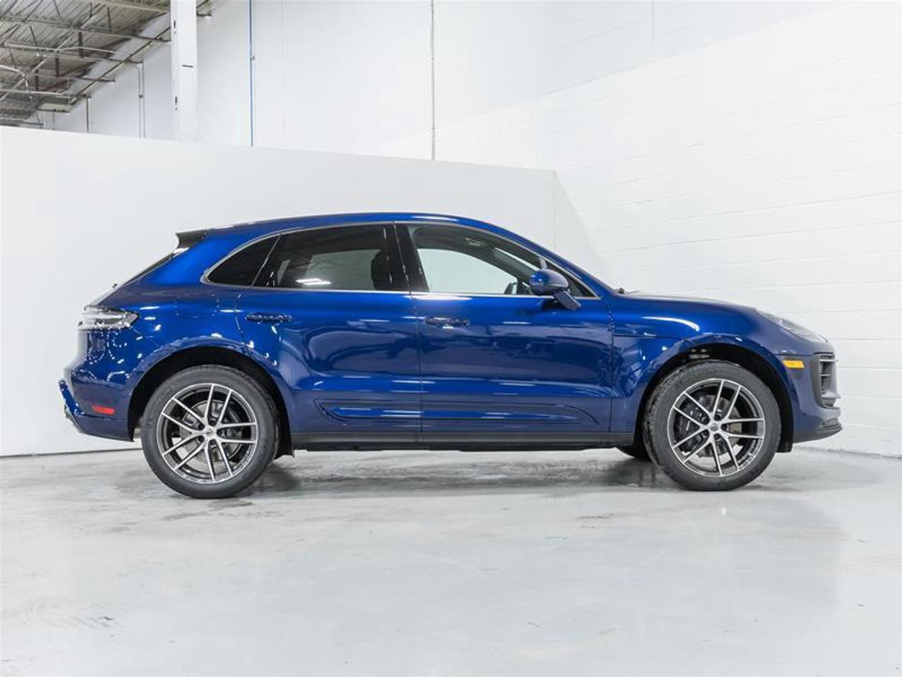 2026 Porsche Macan  Photo