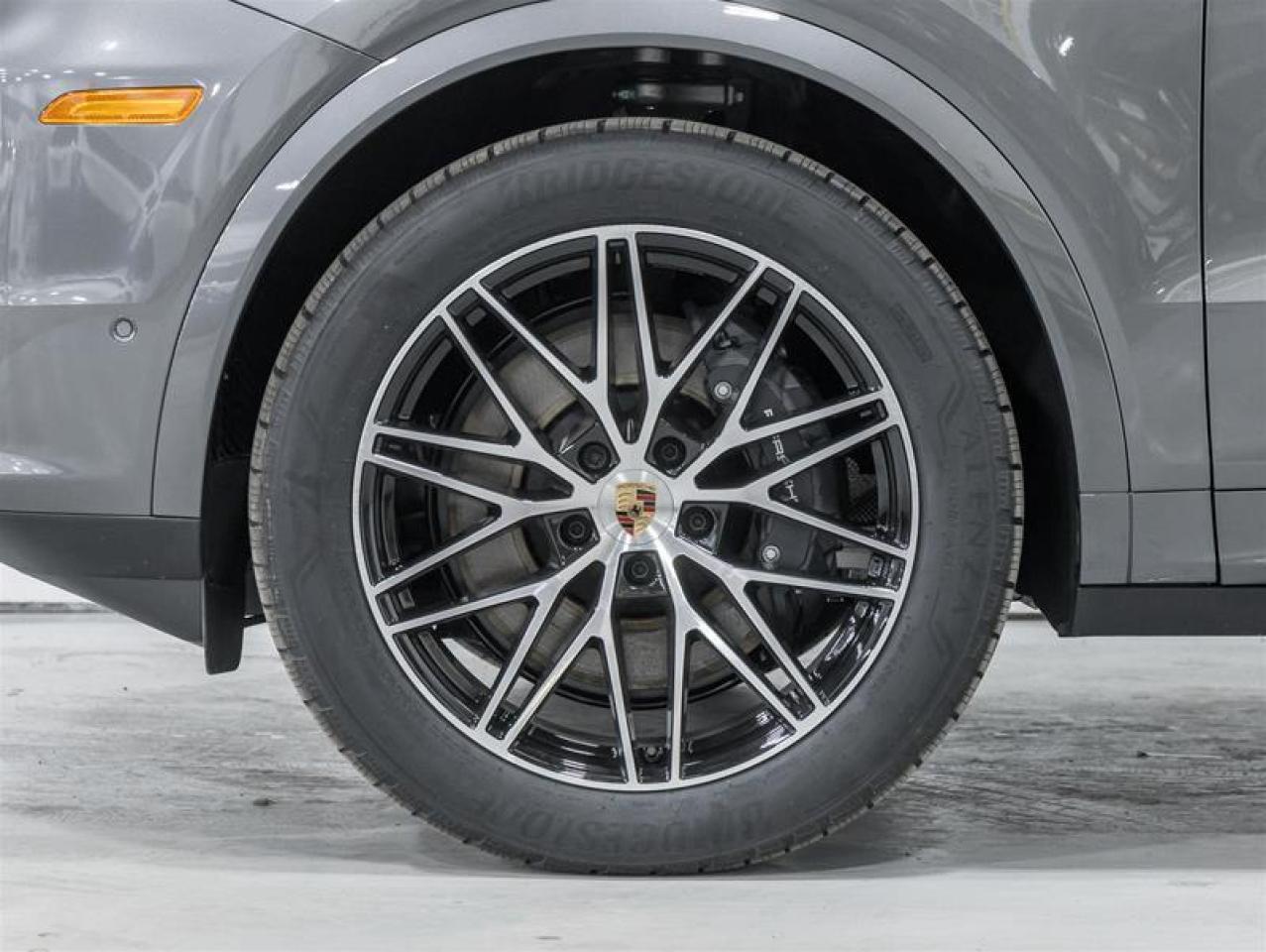 2026 Porsche Cayenne  Photo