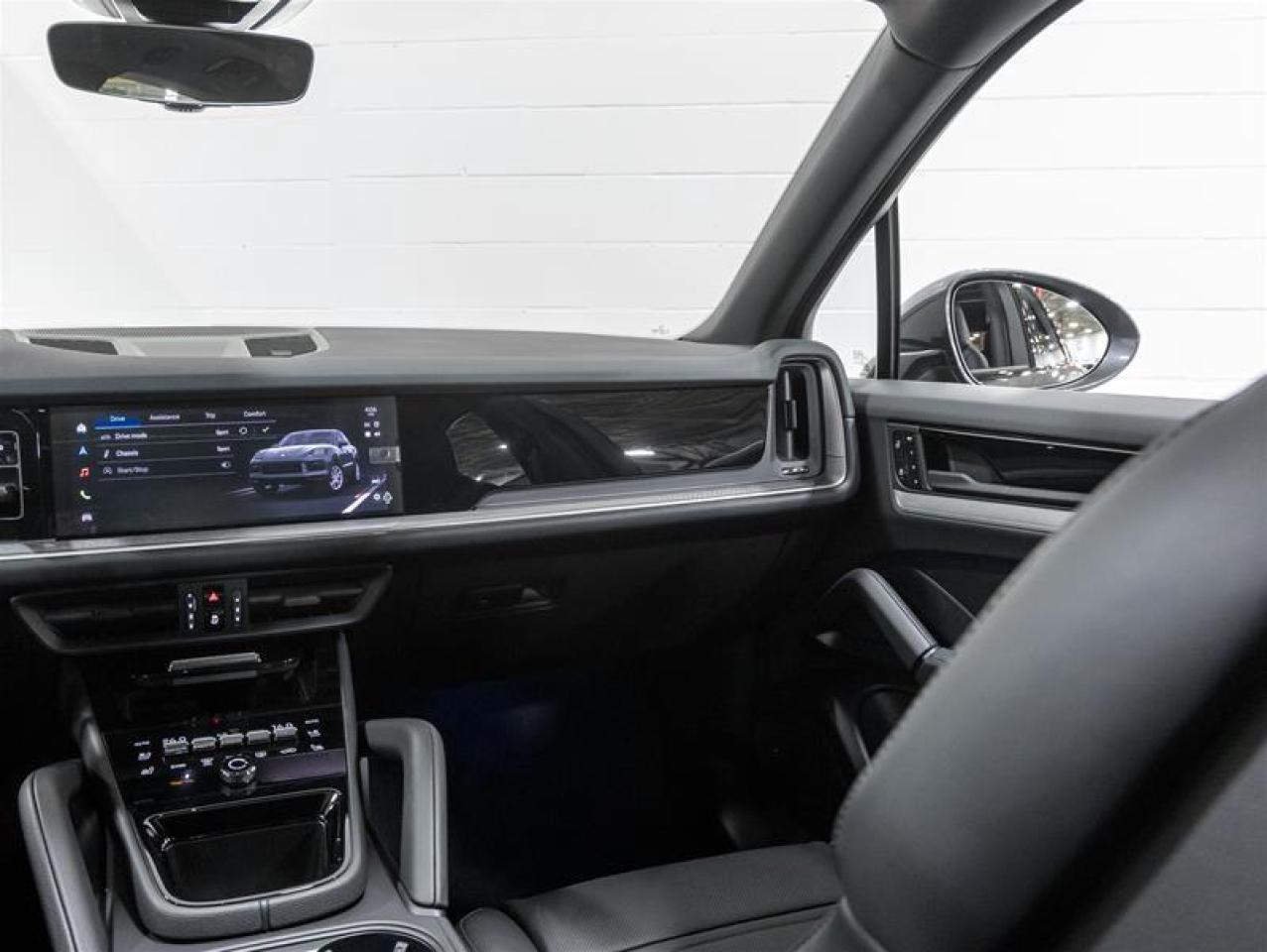 2026 Porsche Cayenne  Photo