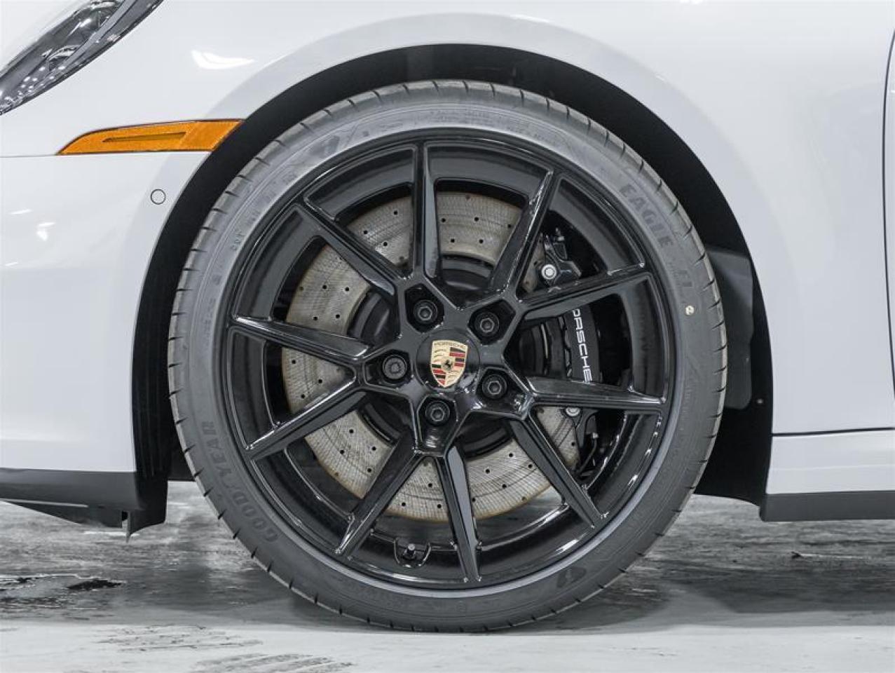 2026 Porsche 911  Photo