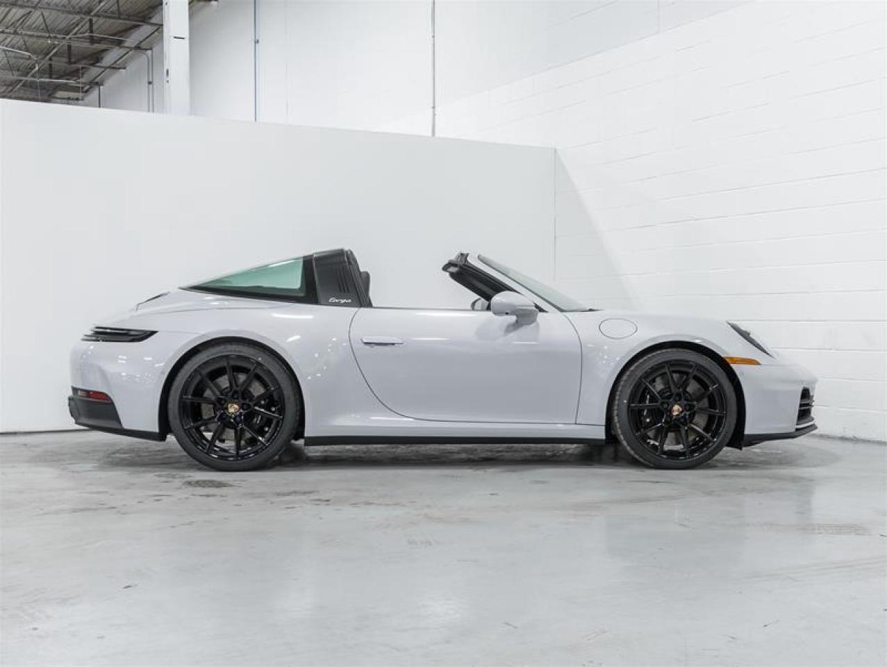 2026 Porsche 911  Photo