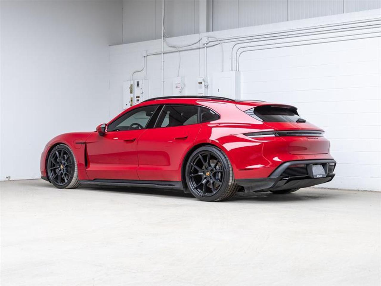 2023 Porsche Taycan  Photo