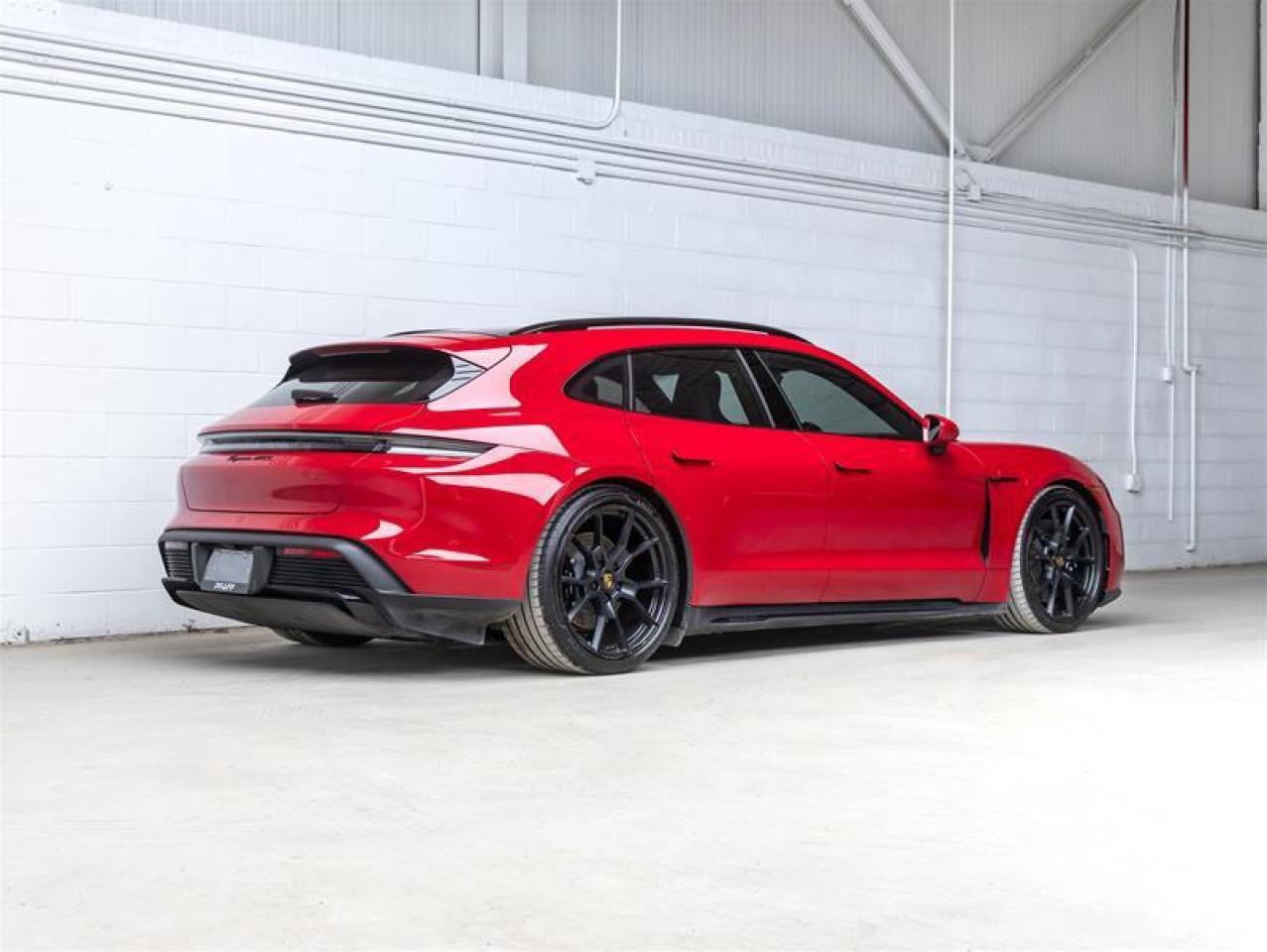 2023 Porsche Taycan  Photo