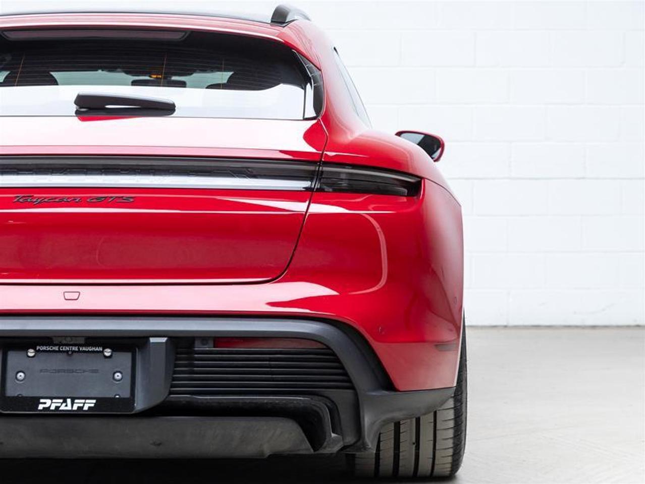 2023 Porsche Taycan  Photo