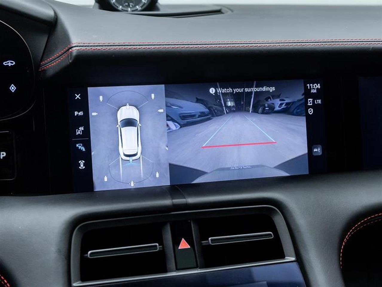 2023 Porsche Taycan  Photo