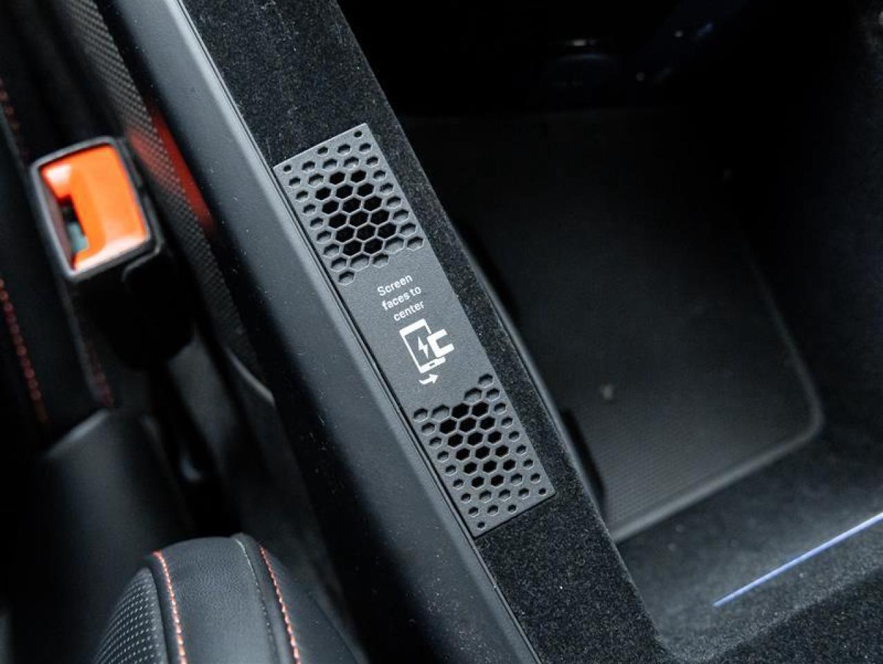 2023 Porsche Taycan  Photo