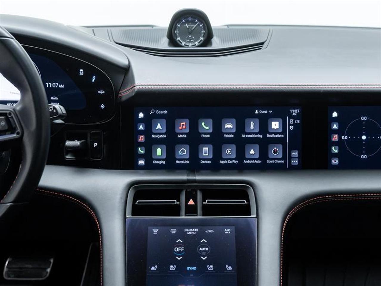 2023 Porsche Taycan  Photo