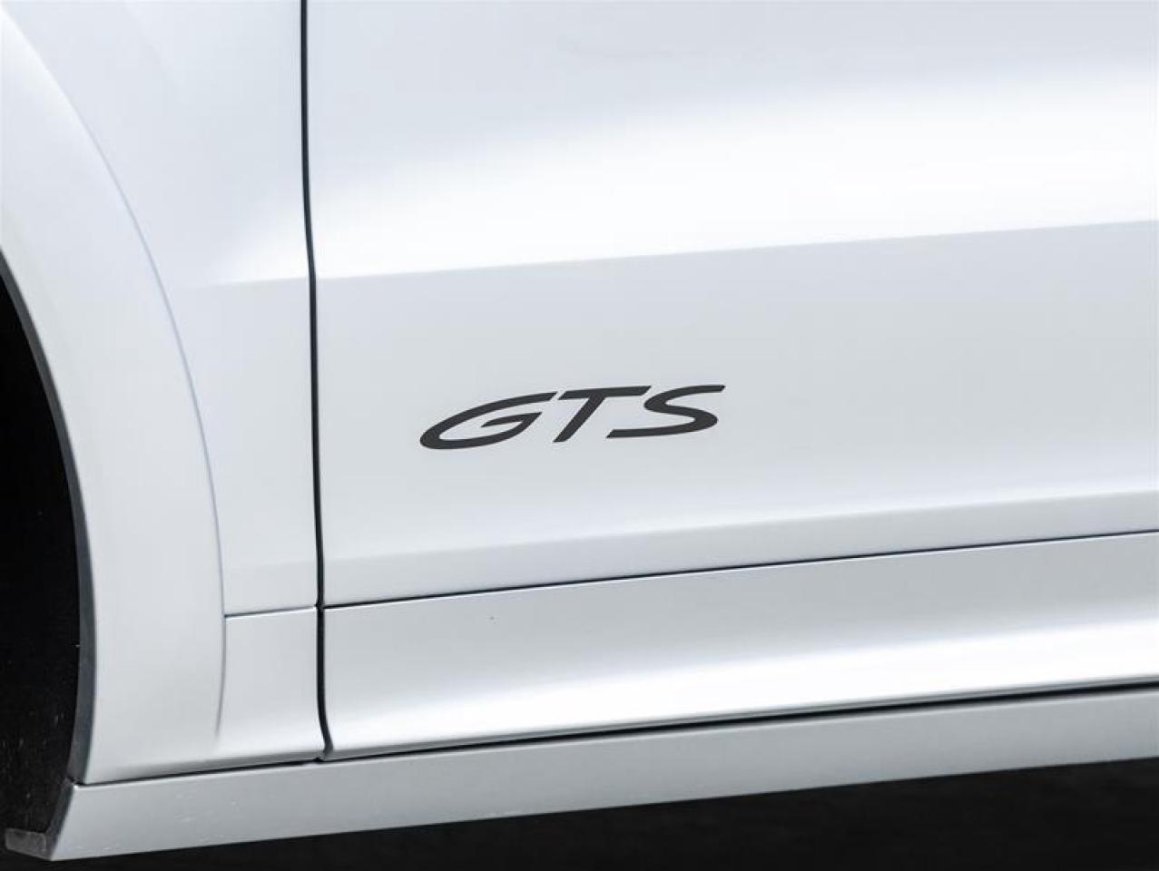 2026 Porsche Cayenne  Photo