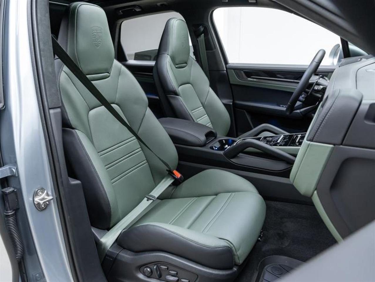 2026 Porsche Cayenne  Photo