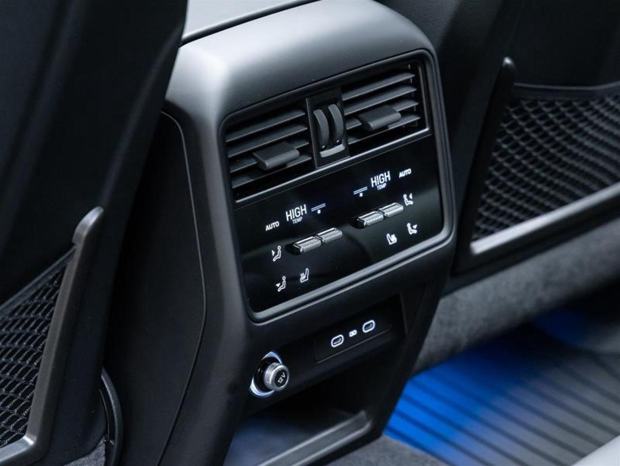 2026 Porsche Cayenne  Photo