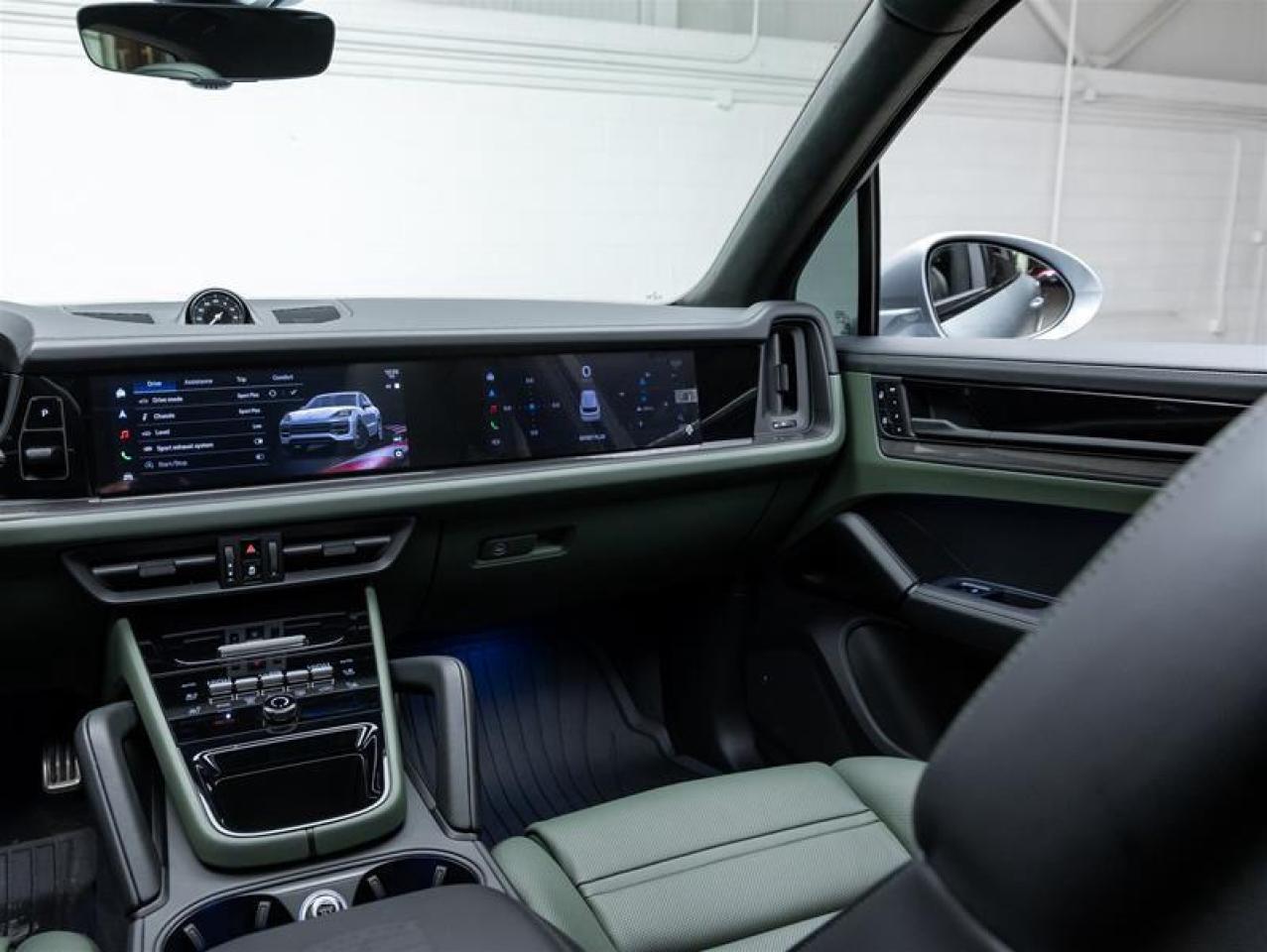 2026 Porsche Cayenne  Photo