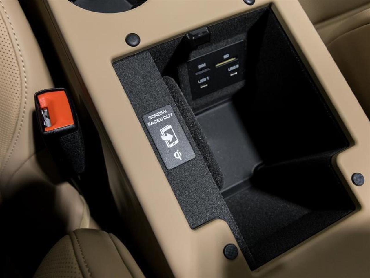 2026 Porsche Macan  Photo