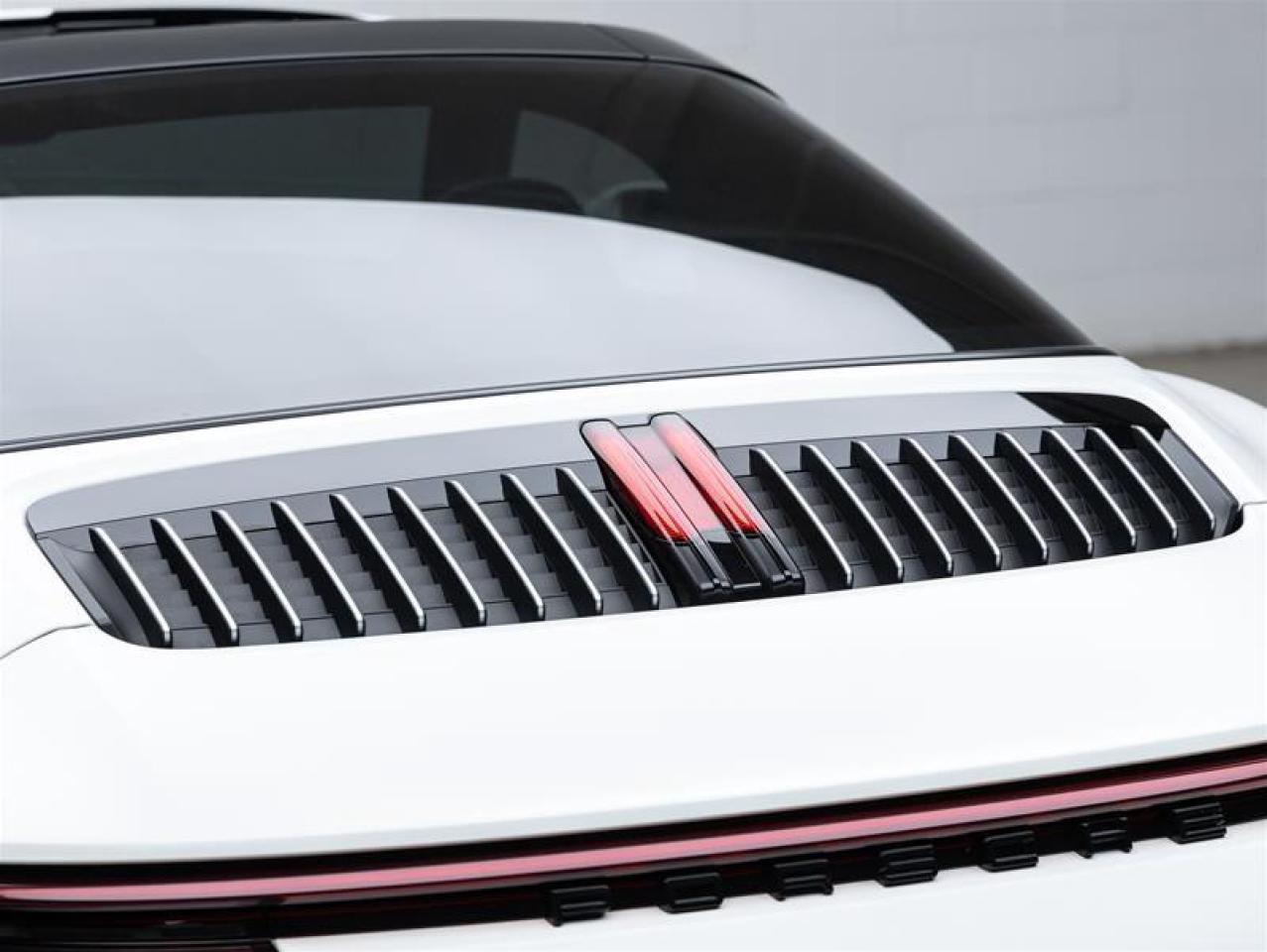 2024 Porsche 911  Photo