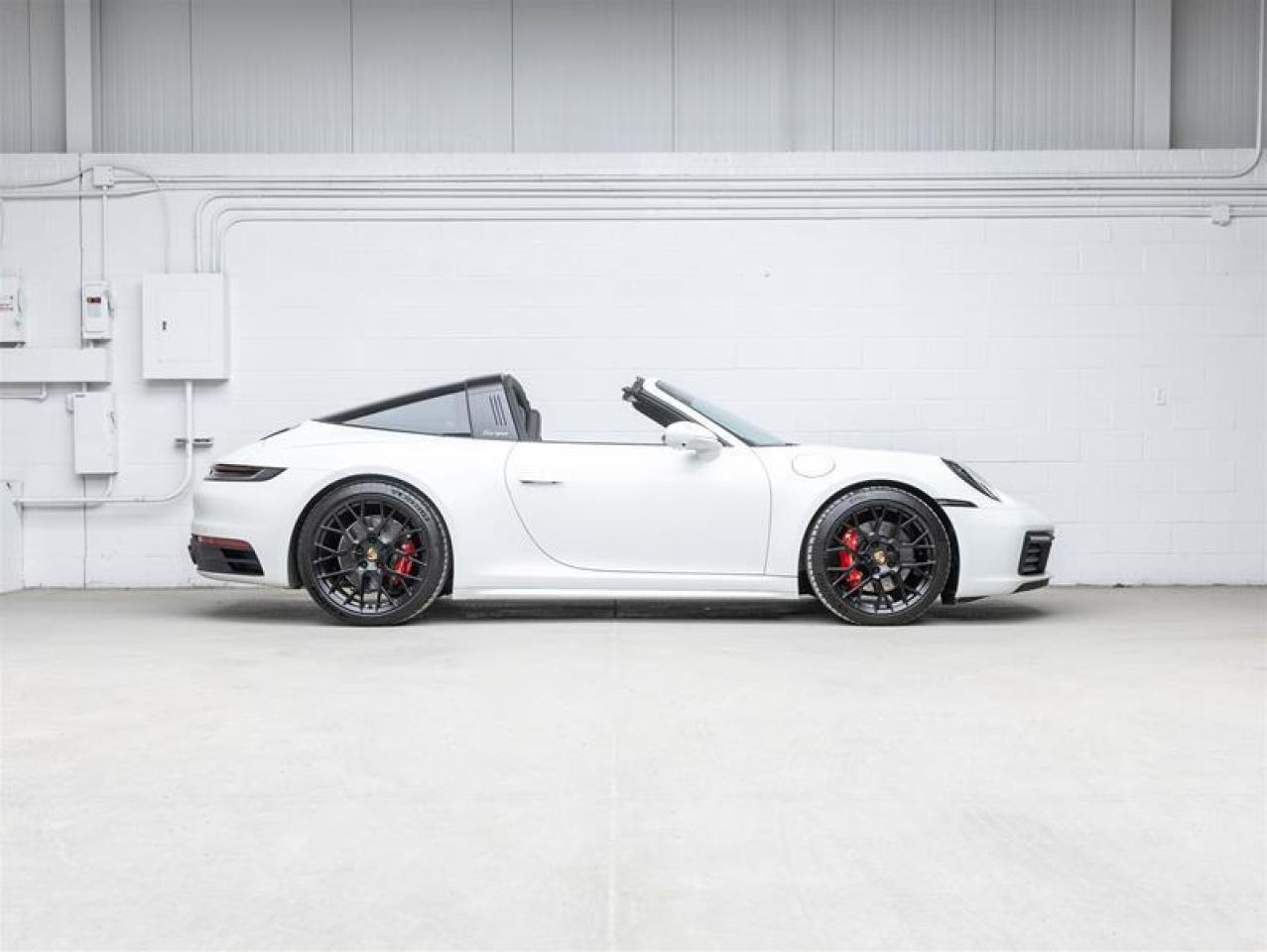 2024 Porsche 911  Photo