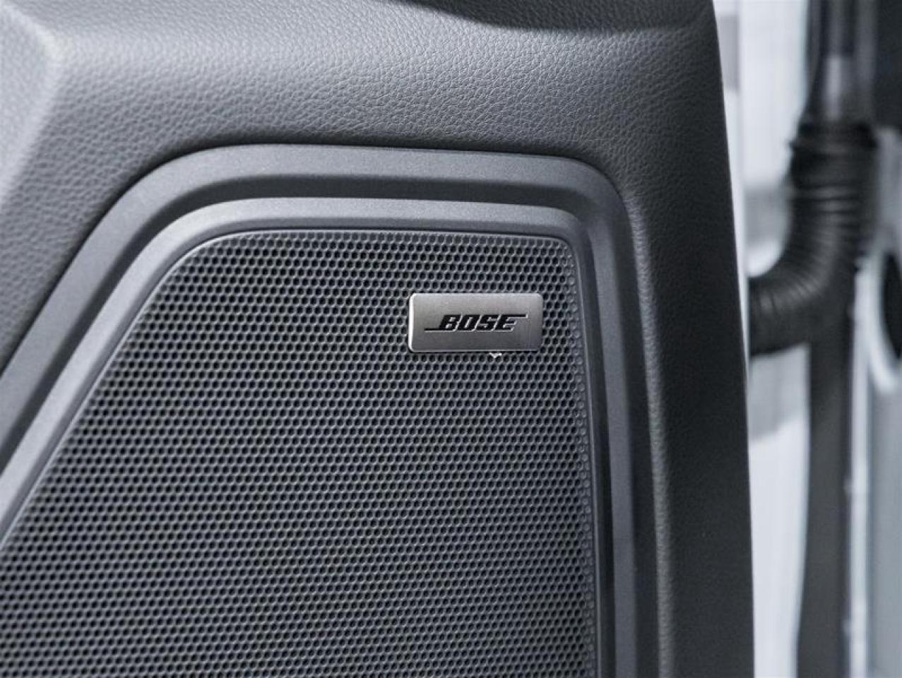 2026 Porsche Macan  Photo