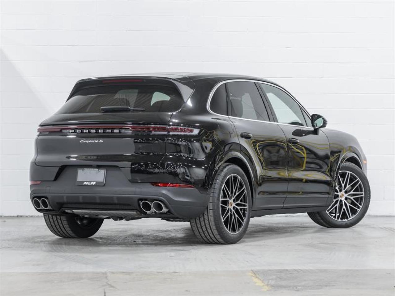 2026 Porsche Cayenne  Photo