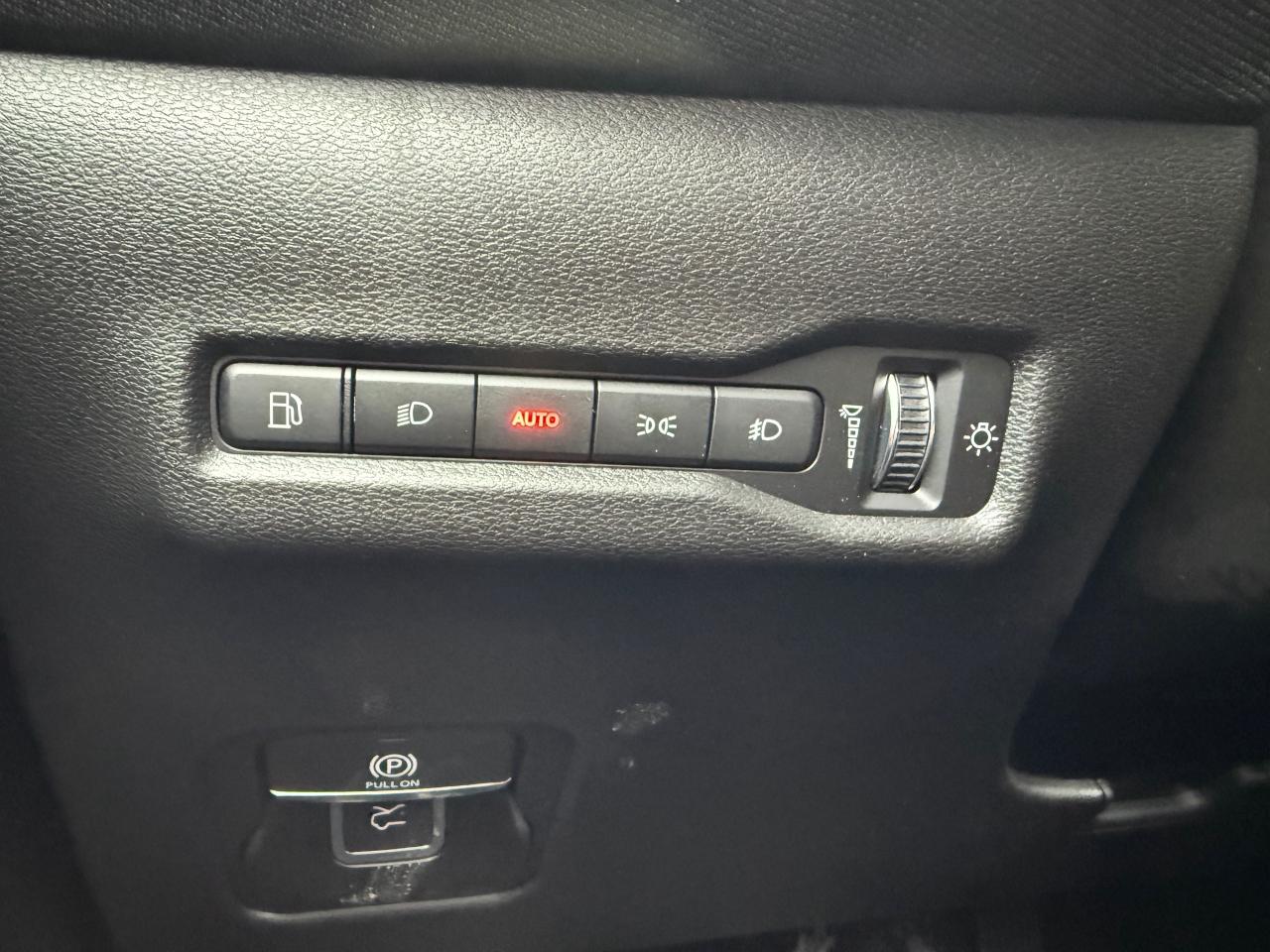 2026 Jeep Cherokee Laredo/Limited 4dr 4x4 Photo