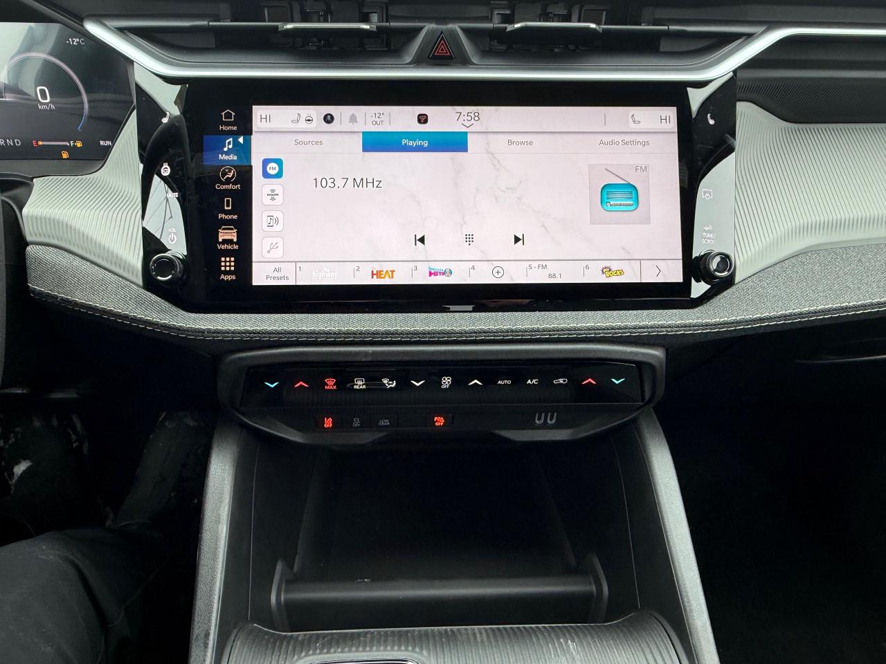 2026 Jeep Cherokee Laredo/Limited 4dr 4x4 Photo