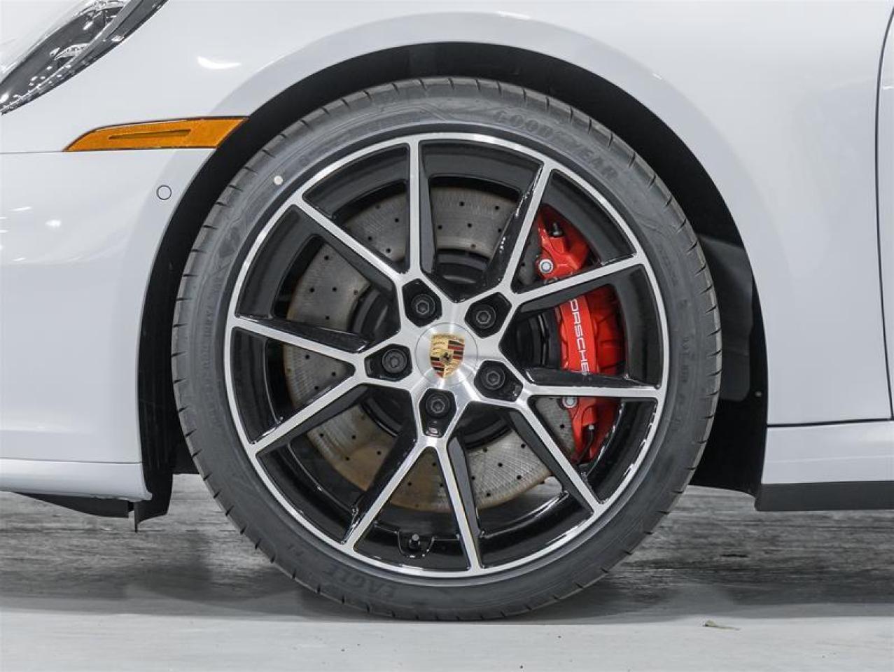 2026 Porsche 911  Photo