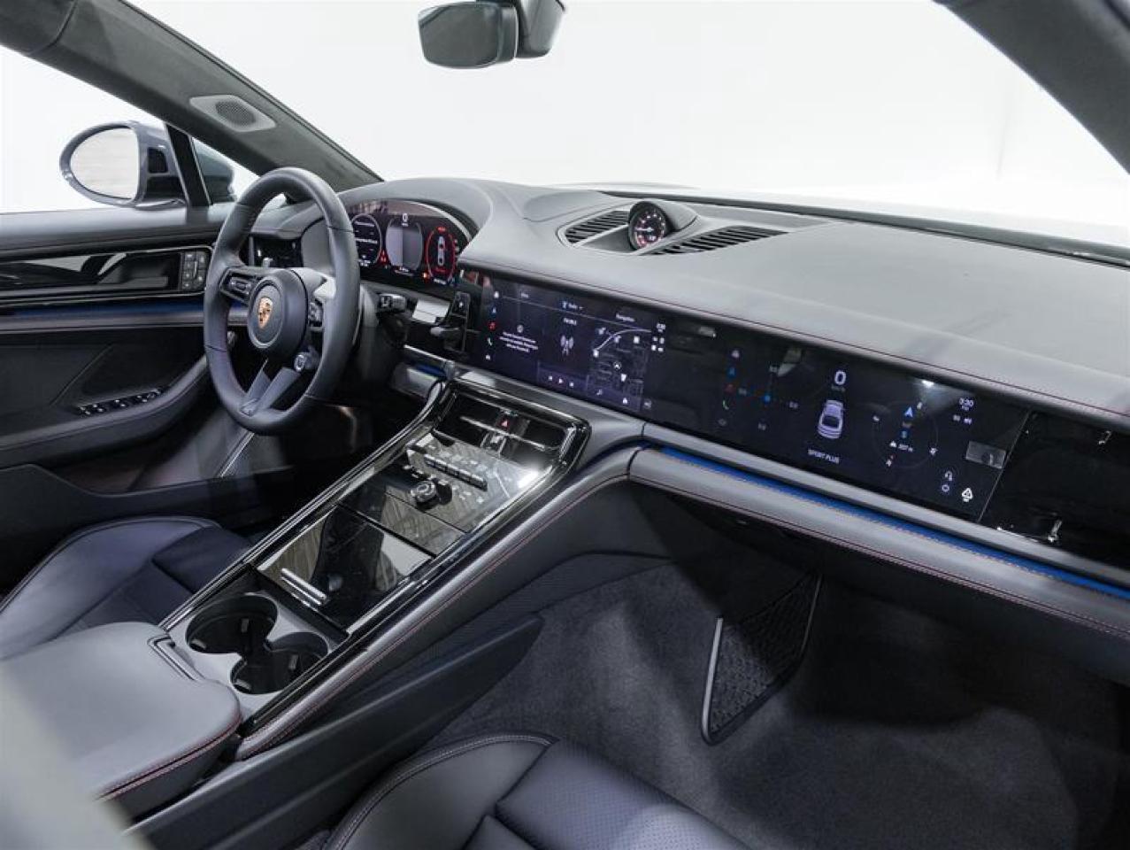 2026 Porsche Panamera  Photo