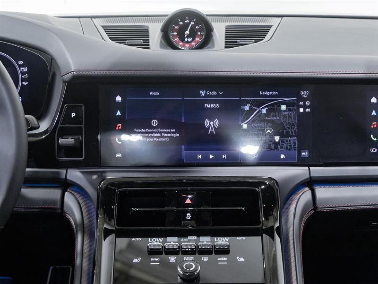 2026 Porsche Panamera  Photo