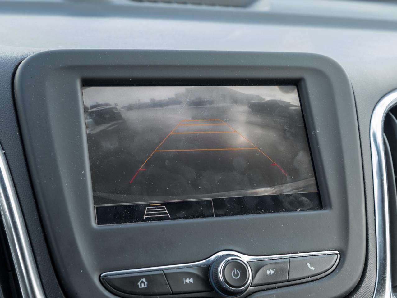 2022 Chevrolet Equinox FWD 4dr LT w-1LT   Remote Start   Power Seat Photo