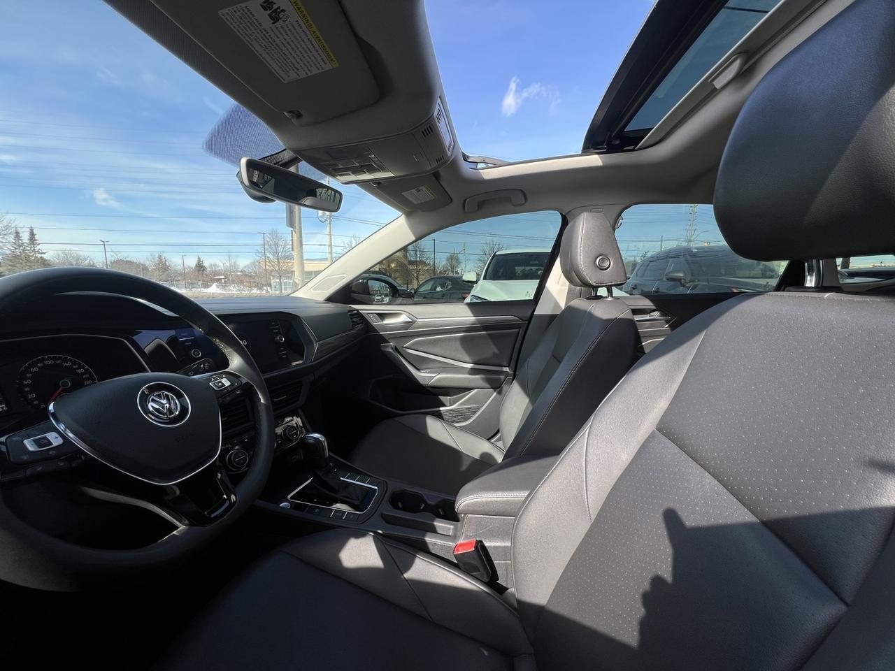 2020 Volkswagen Jetta Highline   Leather   Sunroof   Htd Seats Photo