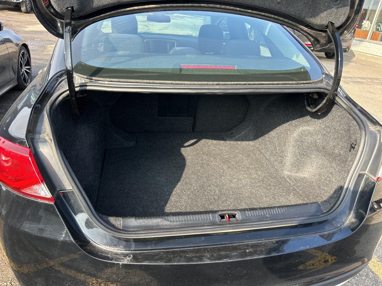 2015 Chrysler 200 *Certified!* w/Remote Start, Heated Seats/Steering Photo